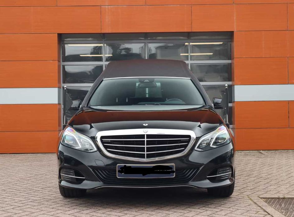 Mercedes-Benz E 200 катафалк