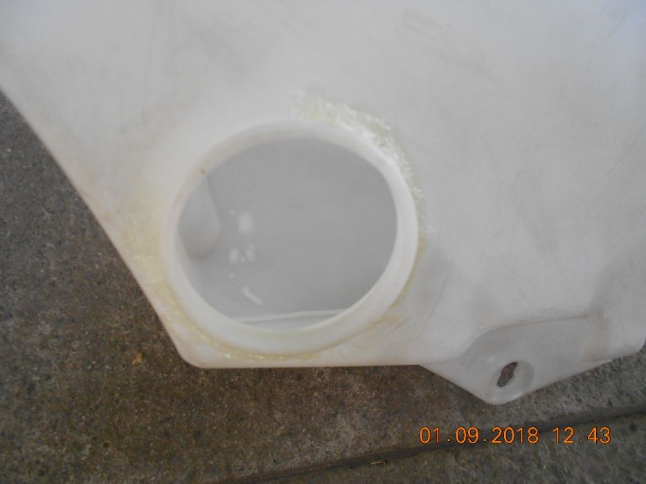 Бачок стеклоомывателя (б/у)BMW