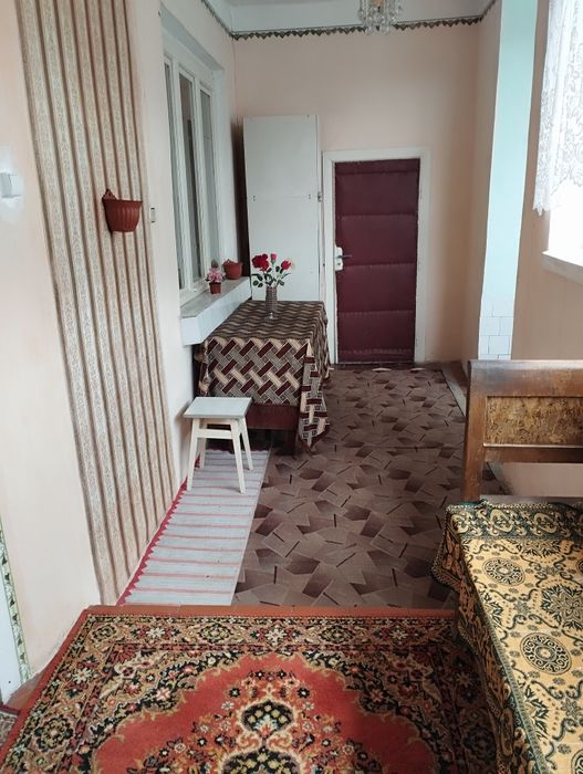 Продам. Будинок в центрі Олешника