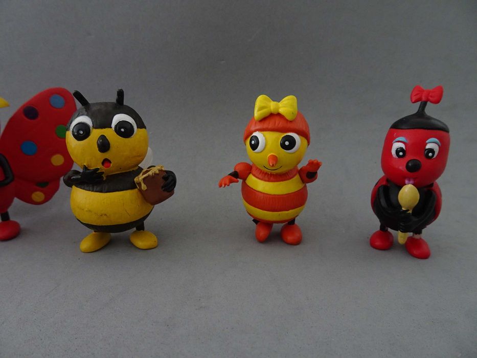 Various PVC Figures - Maya the Bee64751912030850122
