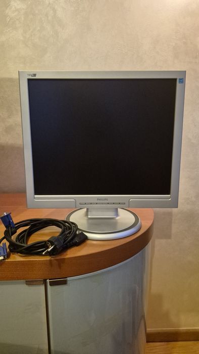 Монитор 19" Philips. Модель 19 OS7FS/ 00.