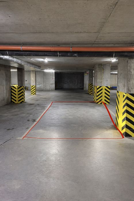 Оренда парко місця в підземному паркінгу, -2 поверх. Вул. Миру 4В