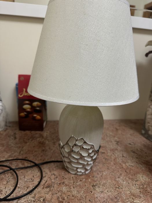 Candeeiros em bom estado