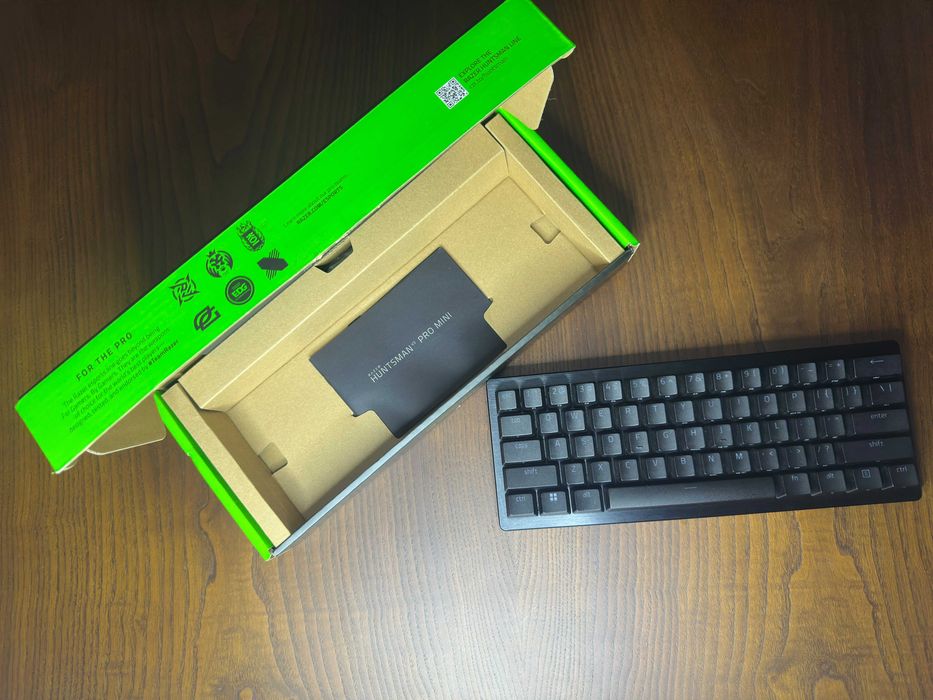 Razer Huntsman V3 Pro Mini (Gen-2 Mecânico) – Estado Imaculado + Fatura/Garantia