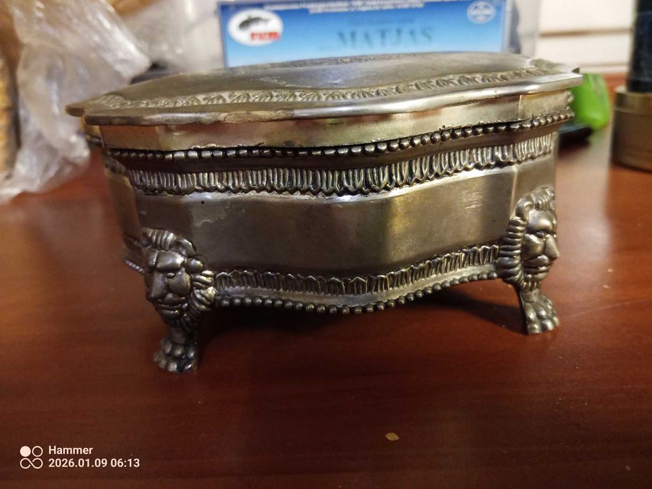 szkatułka na biżuterię vintage retro