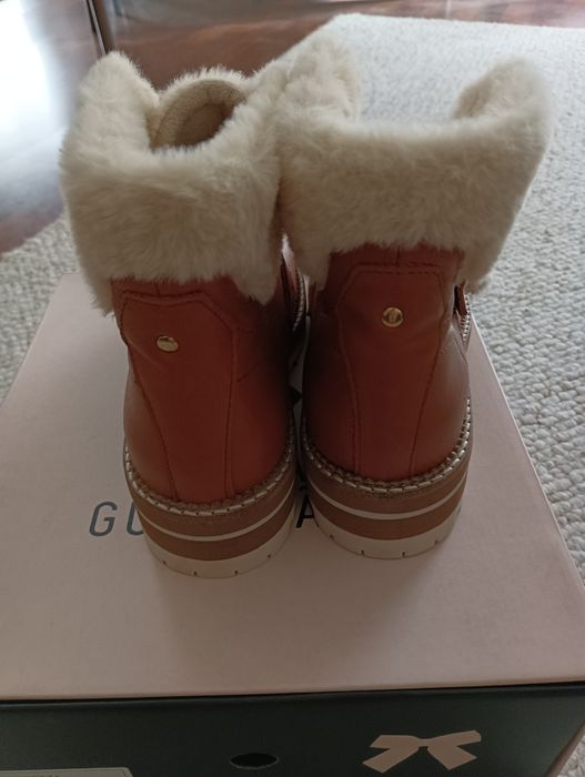 Botins Dora Guimarães