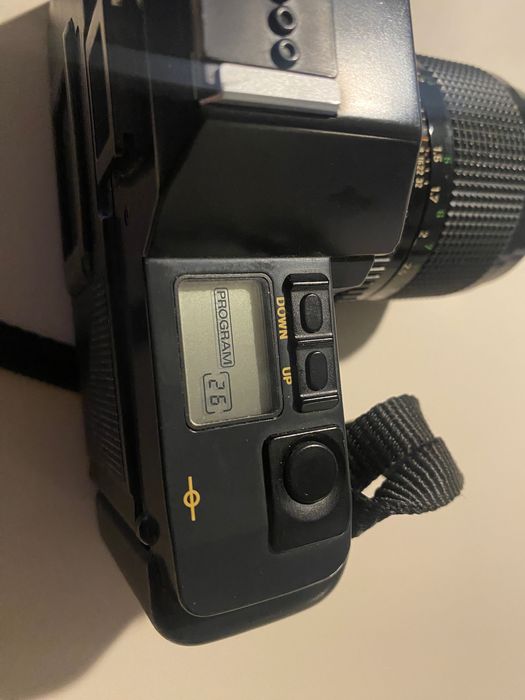 Canon T70 + Canon FD 100mm f/2.8 – aparat analogowy