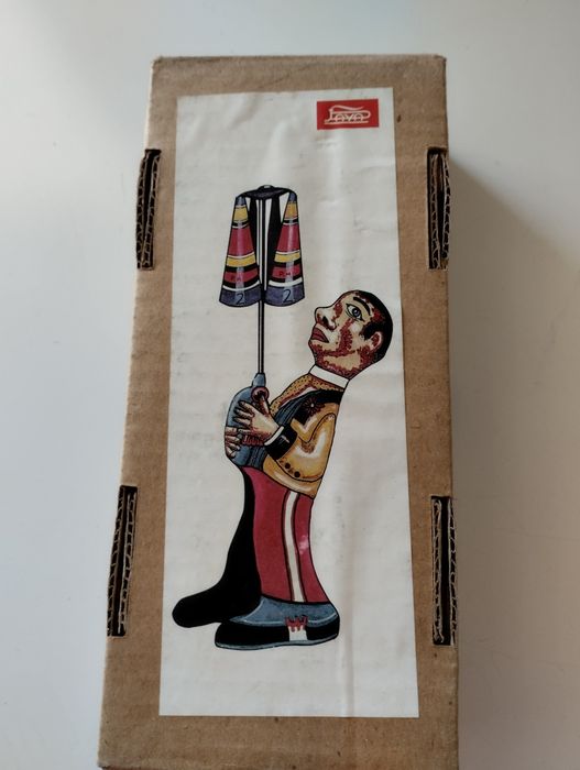 Brinquedos de corda em chapa, marca PAYA 1905 nunca usados