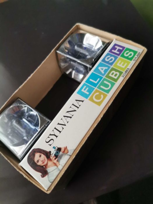Flash Cubes Sylvania64332141894786120