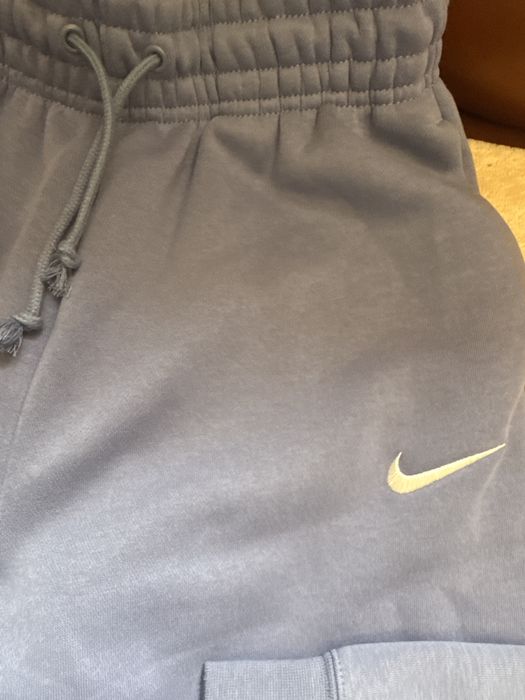 Костюм женский , теплый Nlke