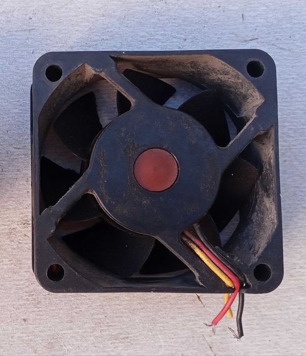 Маленький кулер 60х60х25 мм 5 В вентилятор охлаждение ноутбука