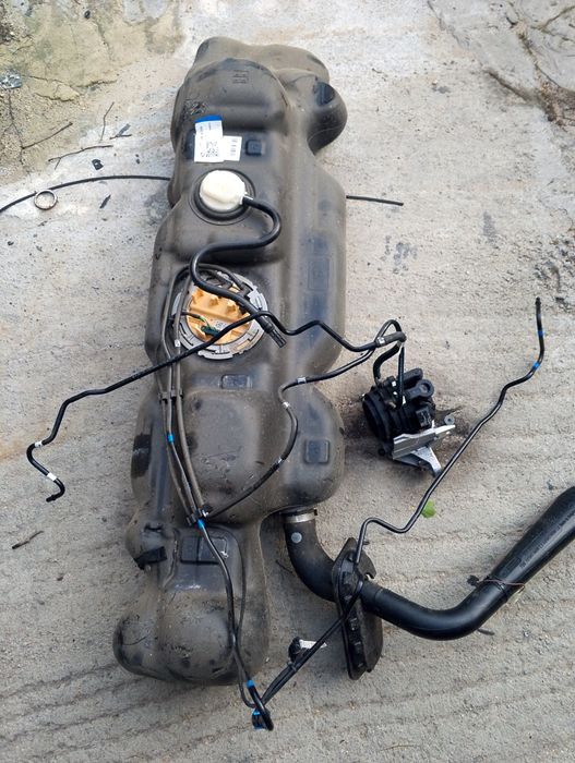 Sprinter 907  910 zbiornik paliwa kompletny filtr