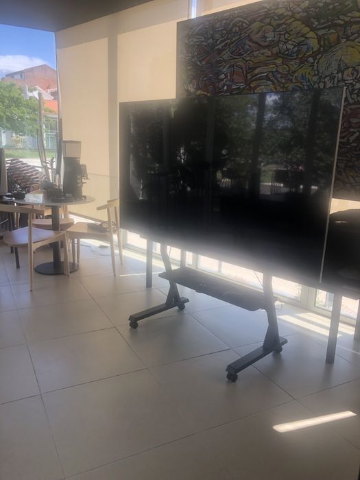 Venda de televisor LED LG 75UR780006LK