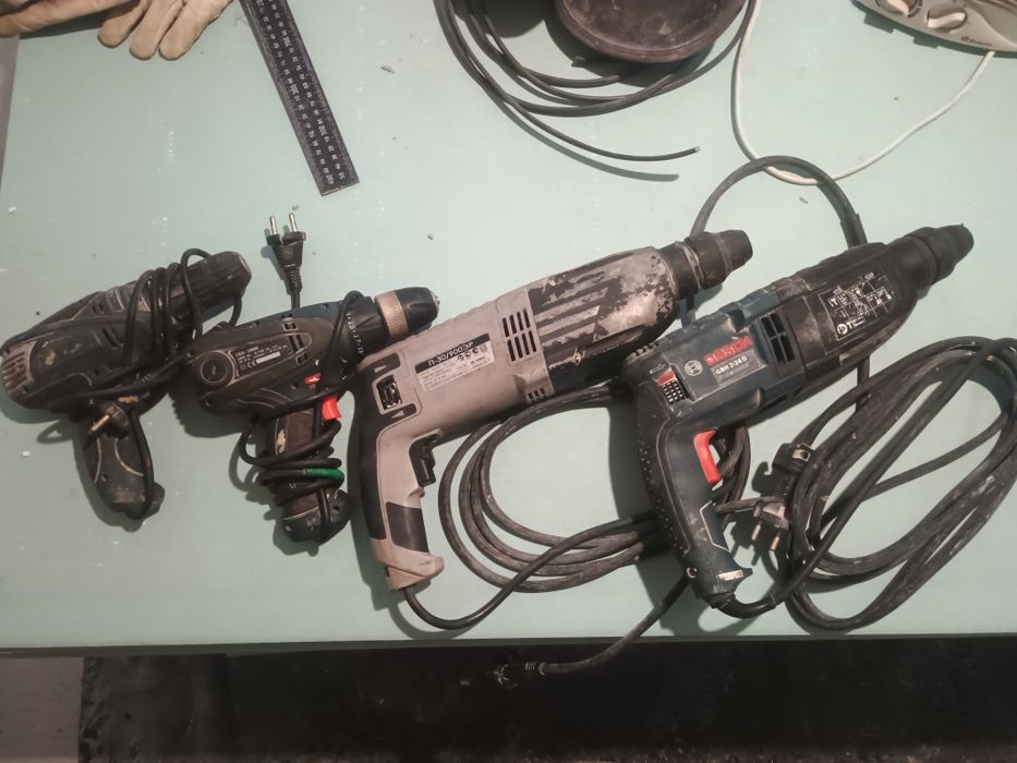 Перфоратор BOSCH, Интерскол