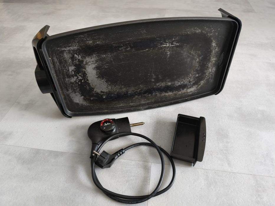 Grelhador elétrico 2.200W