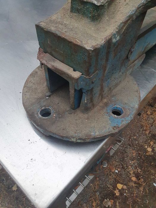 Solidne imadlo dlugosc 49 cm rozwarcie 20 cm dlug szczek 15 cm