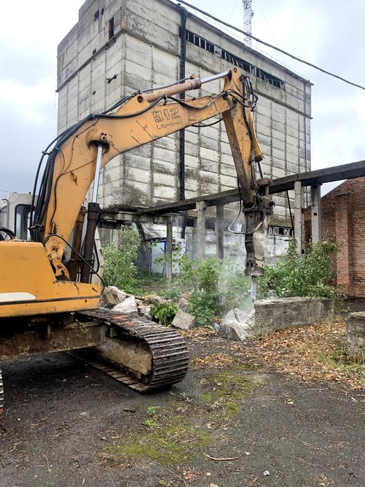 Демонтаж металоконструкцій вивіз металобрухту