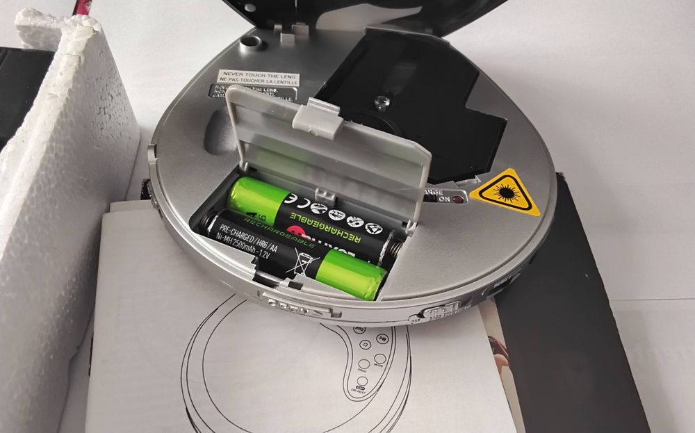 Walkman CD MP3 Maxxon novo na caixa