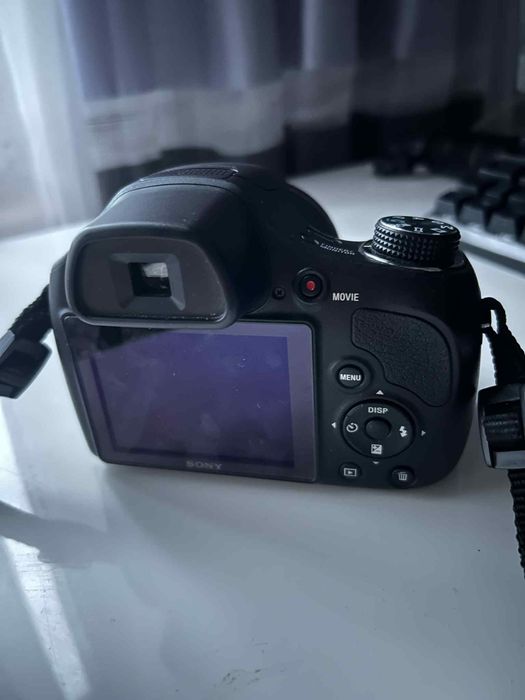 Aparat Sony H400