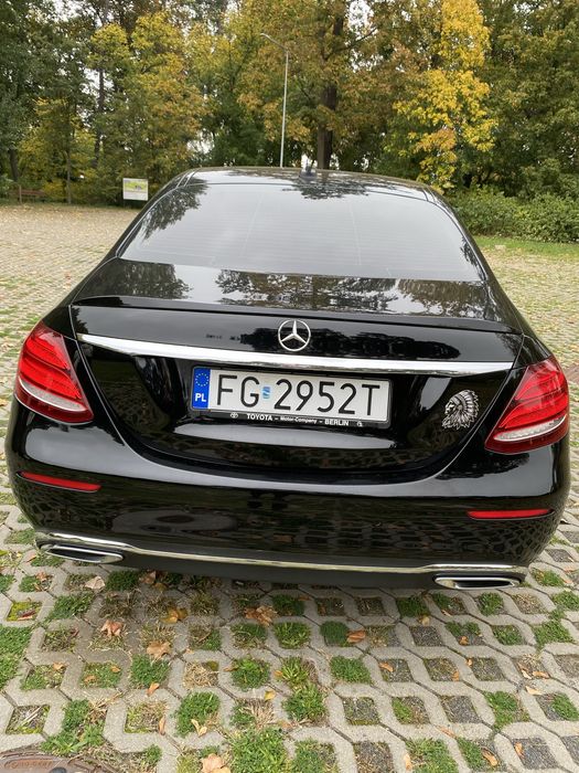 Mercedes - Benz 220
