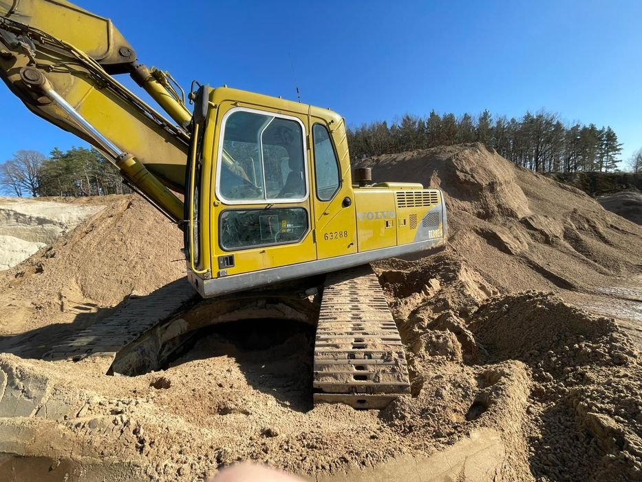 Volvo Ec240  Volvo 240