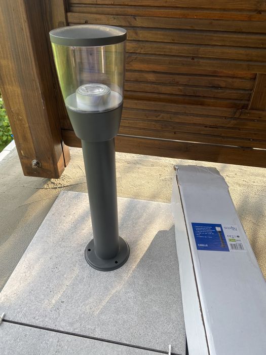 zewnętrzna latarnia słupkowa LED Canillo Anthracite Endon Lighting