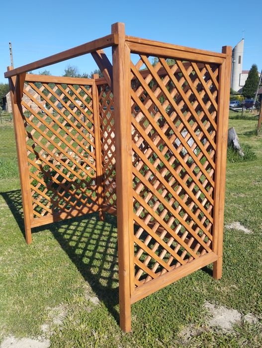 Pergola ozdoby ogrodu