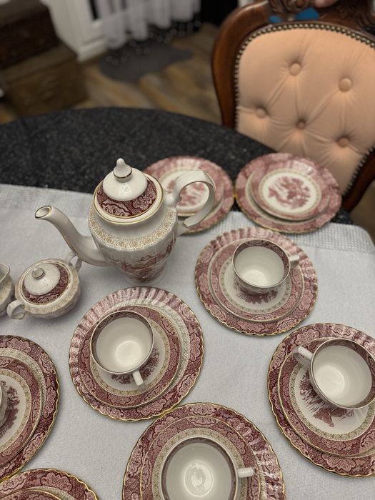 Zestaw Porcelana Royal Tudor