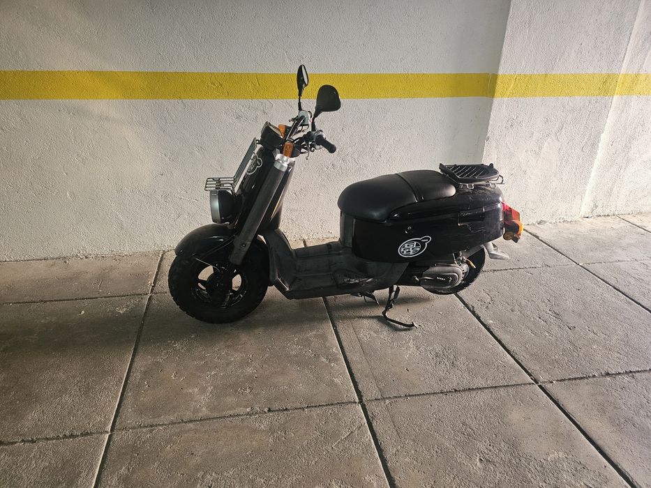 Yamaha Giggle 50cc ( Troco )
