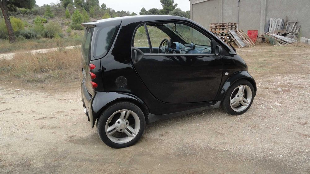 smart fortwo para venda em bom estado