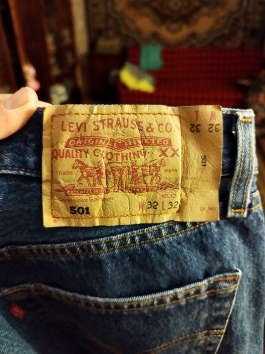 Продам новые джинсы фирмы Levi Strauss