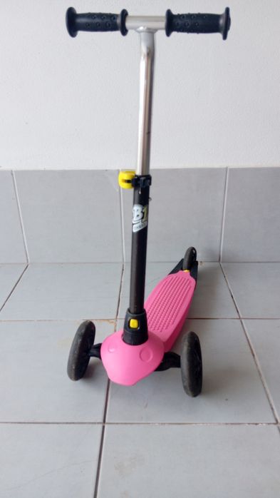 Trotineta de menina