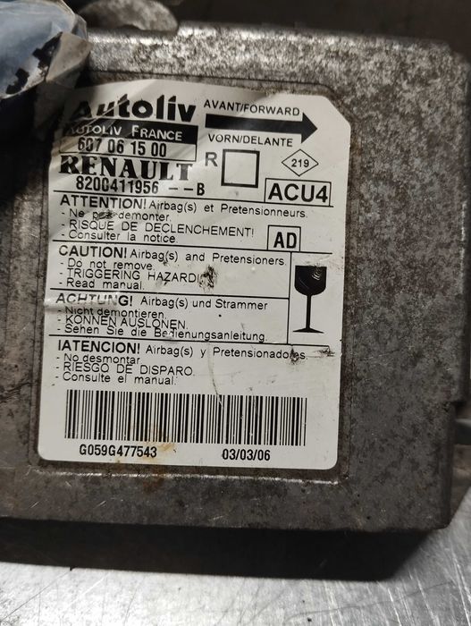 CENTRALINA DO AIRBAG RENAULT SCENIC II 607061500 8200411956