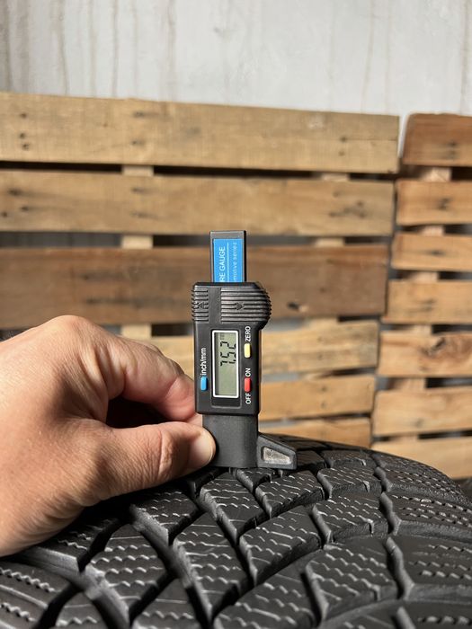 Зимові шини‼️205/55 R17 Bridgestone Blizzak LМ005 95V 7.7мм 2022рік