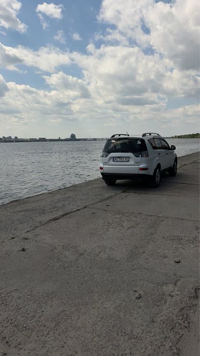 Проодам авто Mitsubishi Autlender