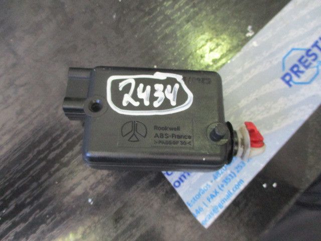Pistola do depósito de combustível RENAULT Safrane II (B54_)