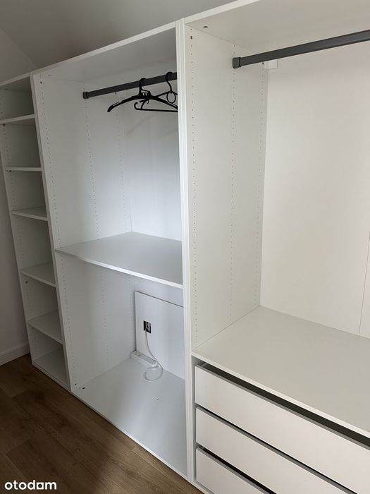 Piękny dom pod lasem