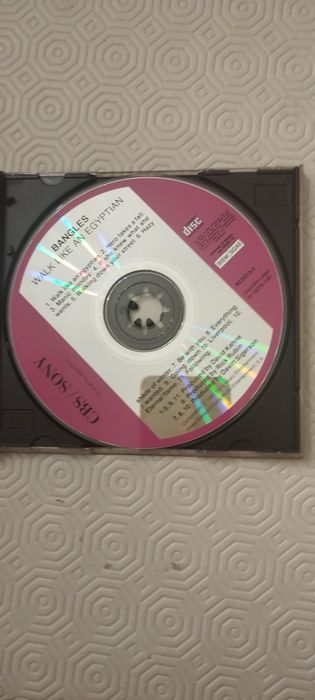 CD Banglles Original438880172193228803