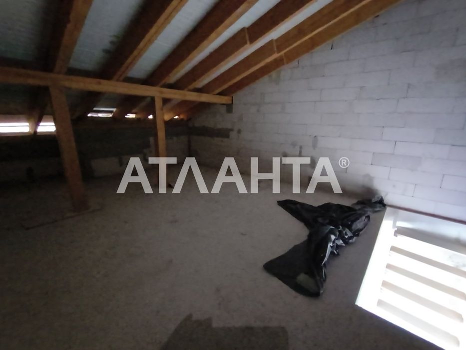 2к.з вільним плануванням м. Іподром