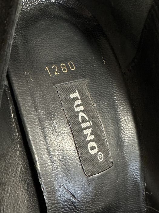 Туфлі чорні Tucino