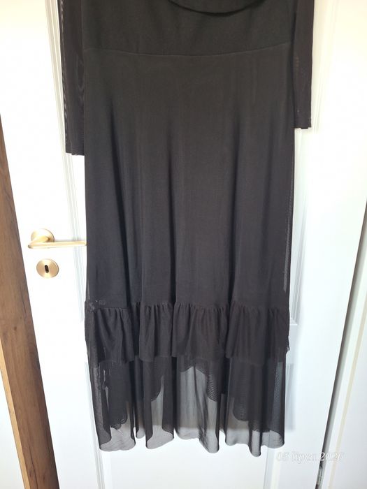 Elegancka sukienka Shein 46 odkryte ramię