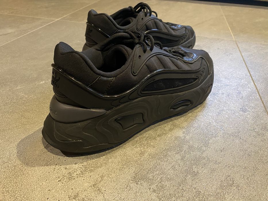 Кросівки ADIDAS OZNOVA оригінал