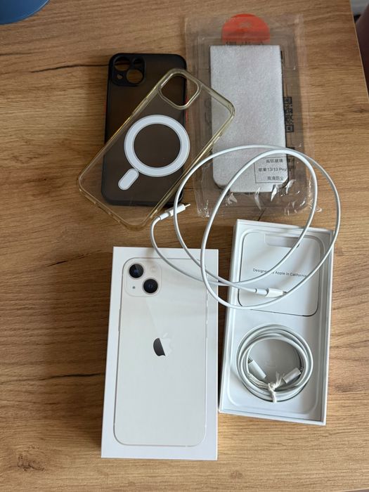 iPhone 13 , 128 gb