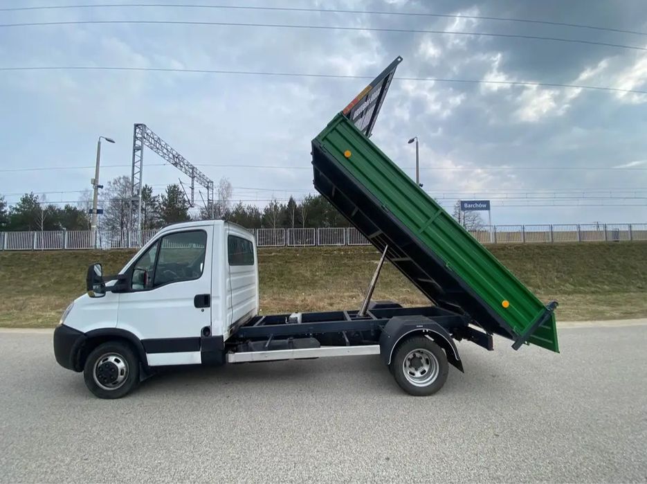 Transport i Wywóz: Piasek, Żwir, Kamień | Wywrotka do 3.5t | Szybko!