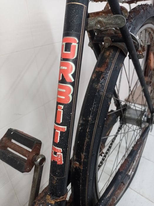 Bicicleta pasteleira órbita antiga