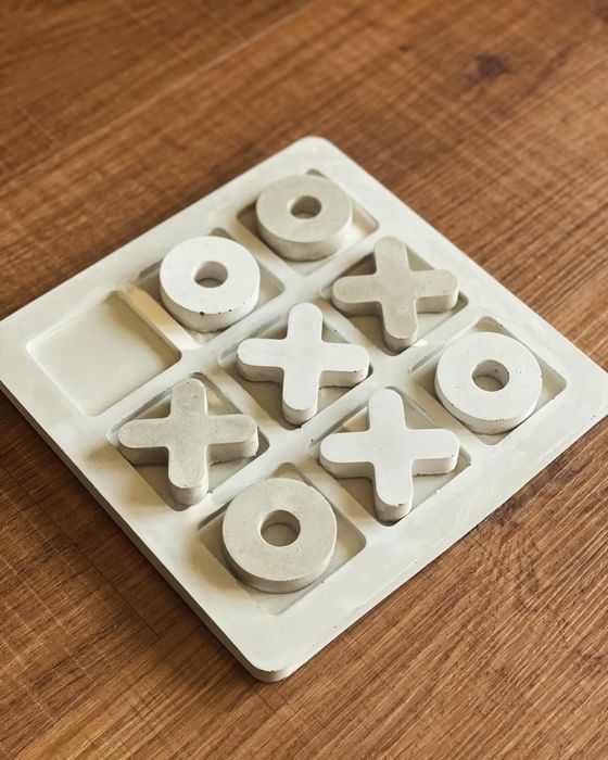 Jogo do galo em concreto