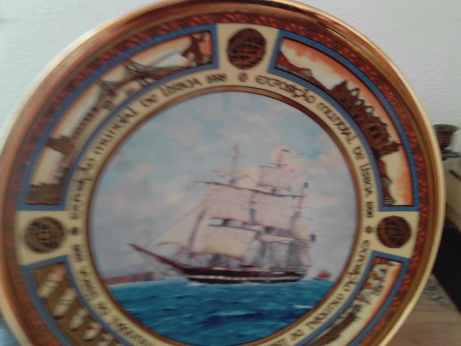 PRATO comemorativo de exposição de fragata