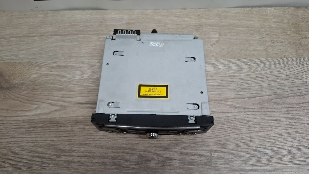 Автомагнітола Peugeot 3008 радіо Peugeot 3008 магнітола Peugeot 3008