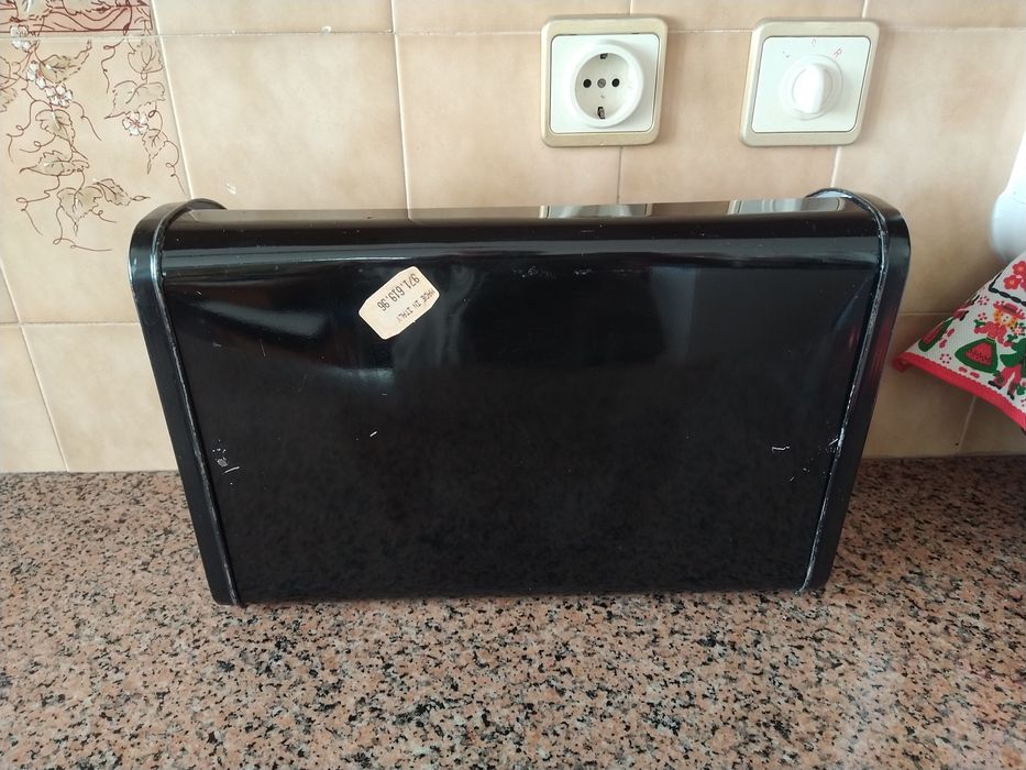 Caixa de pão para guardar pão casa apartamento vivenda quarto cozinha.