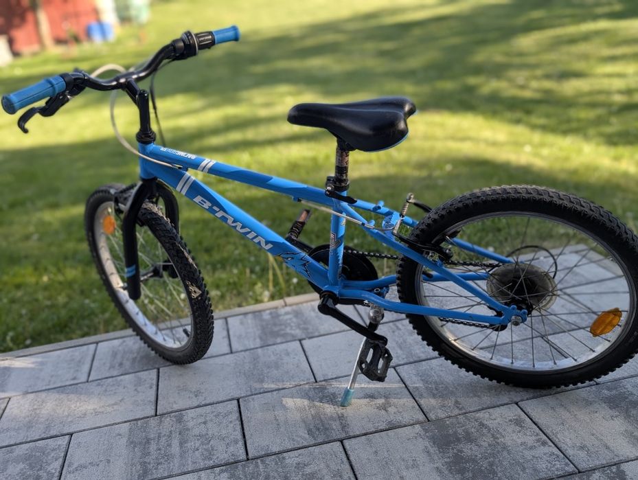 B'Twin Racingboy 320 rower dziecięcy koła 20